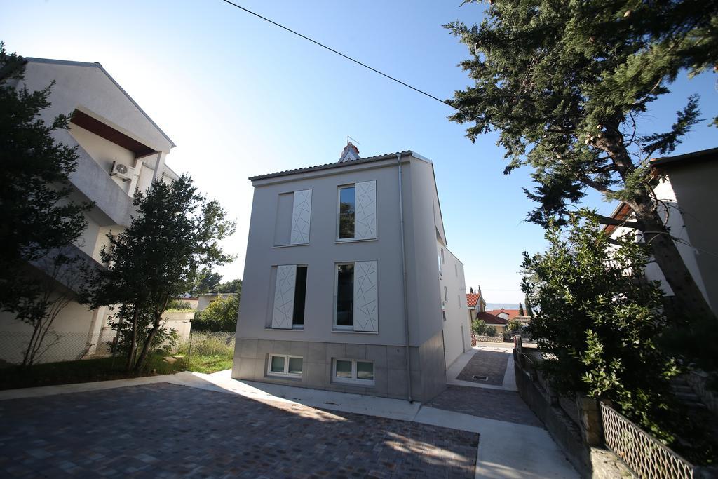 Drance 16 Apartment Selce